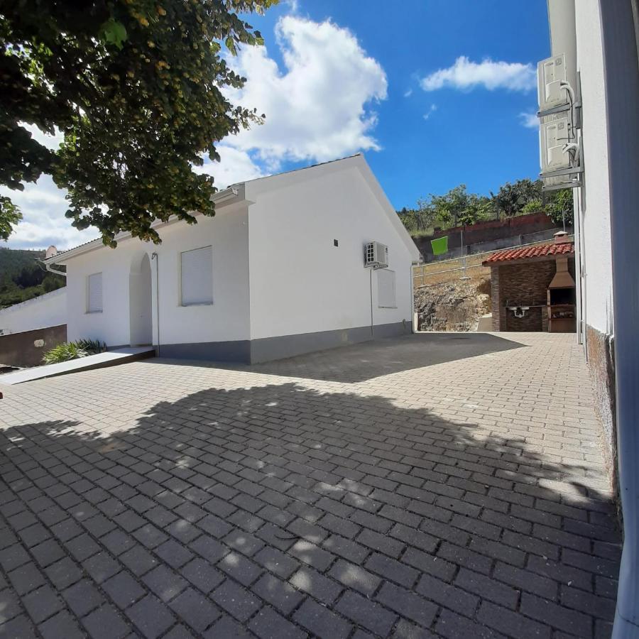 Holiday home Casas Da Escola - 